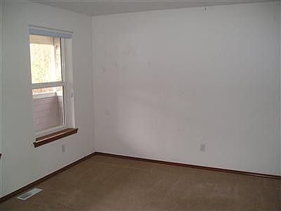 3rd image of 3919 139th Ave SE