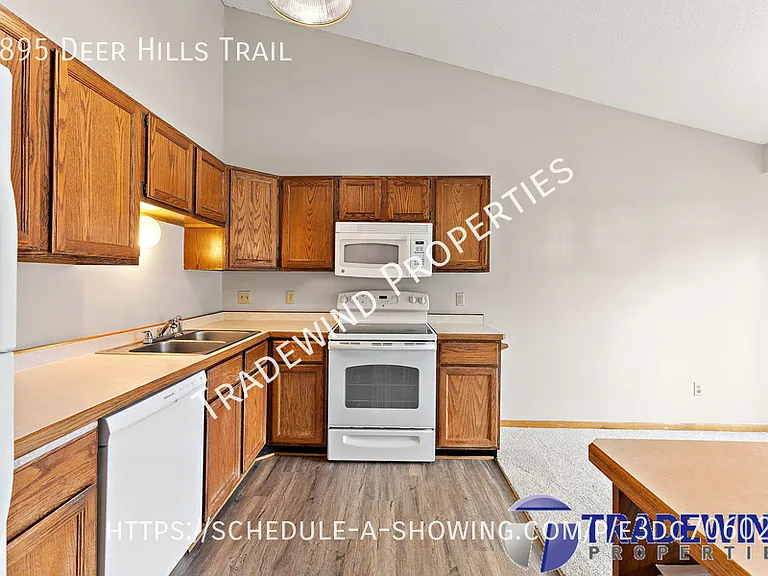 1895 Deer Hills Trl — Photo 2