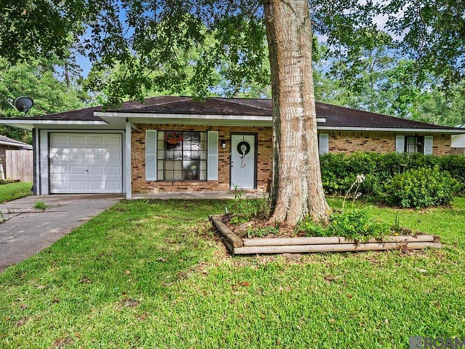 1st image of 26811 Pen Dr