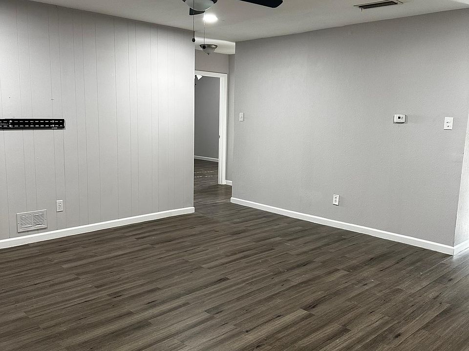 1st image of 12227 Baron Dr