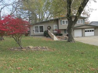 1102 Mallory Dr, Chariton, IA 50049