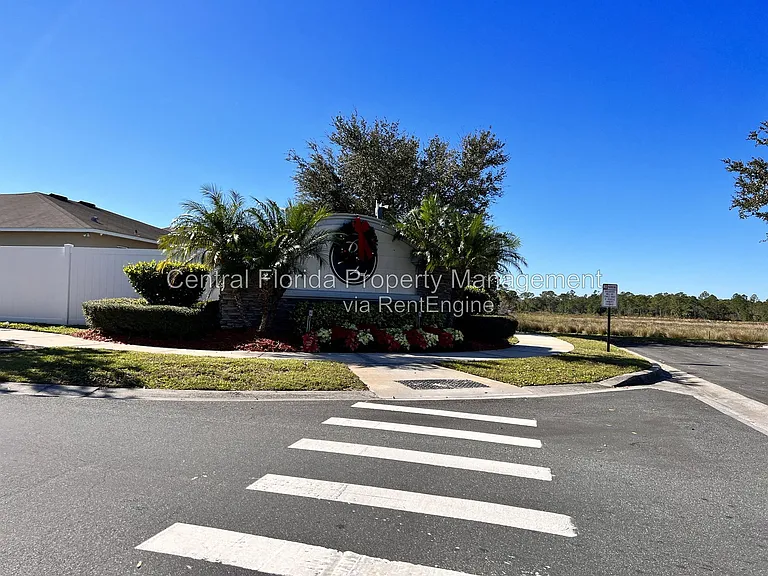 5647 Sycamore Canyon Dr — Photo 25