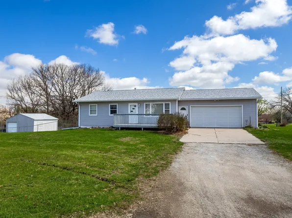 1107 Idaho Ave, Davenport, IA 52804