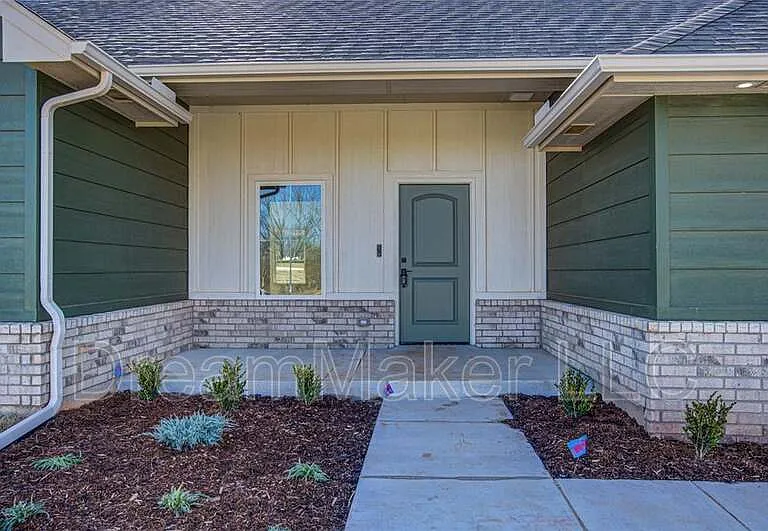 203 Hope Ave — Photo 5