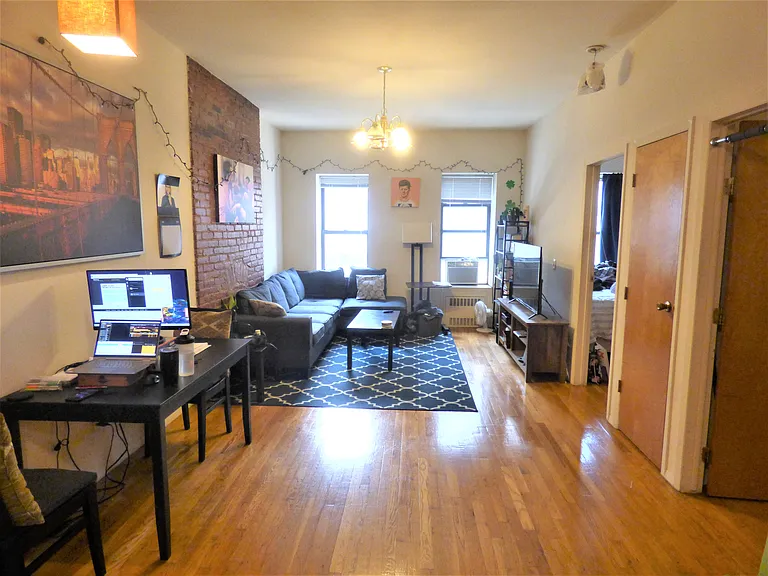 333 E 70th St #10 — Photo 2