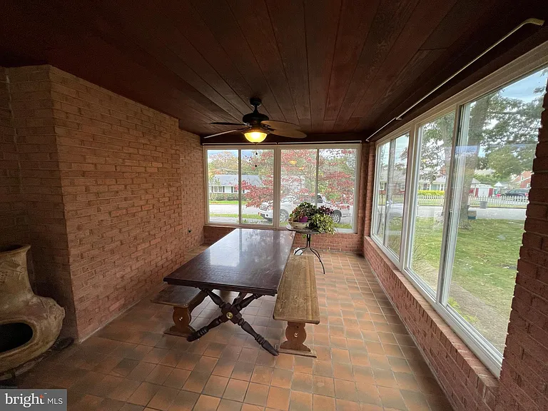 800 Severn Dr — Photo 18