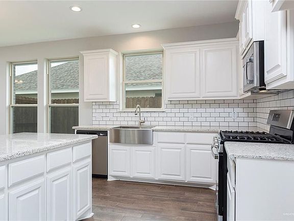 5th image of 14212 Madrid Falls Ln