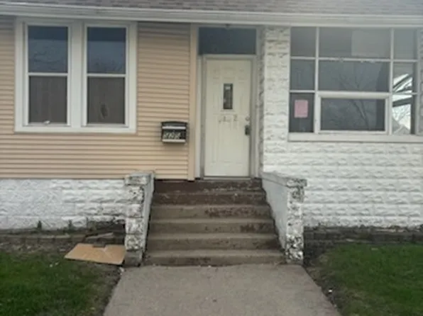 525 Forsythe Ave, Calumet City, IL 60409