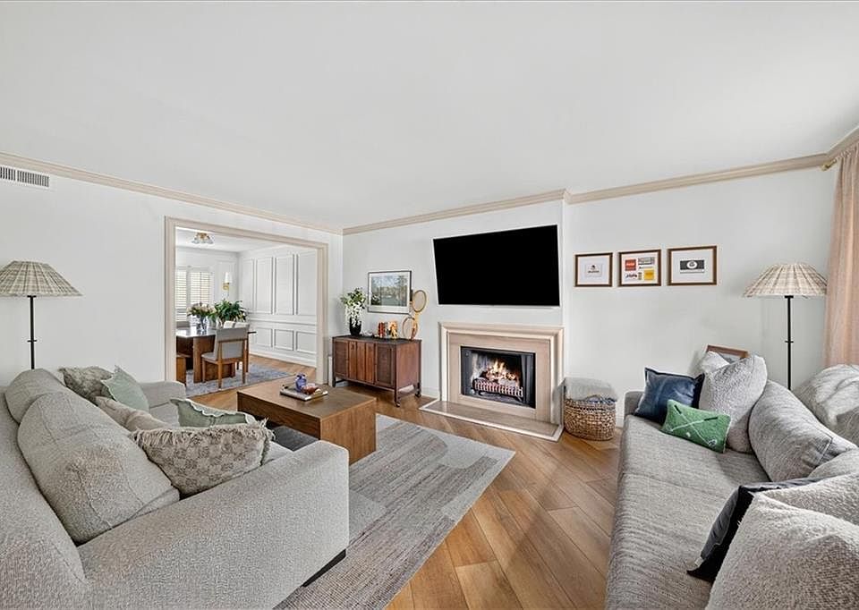 1st image of 5400 Roswell Rd APT O5