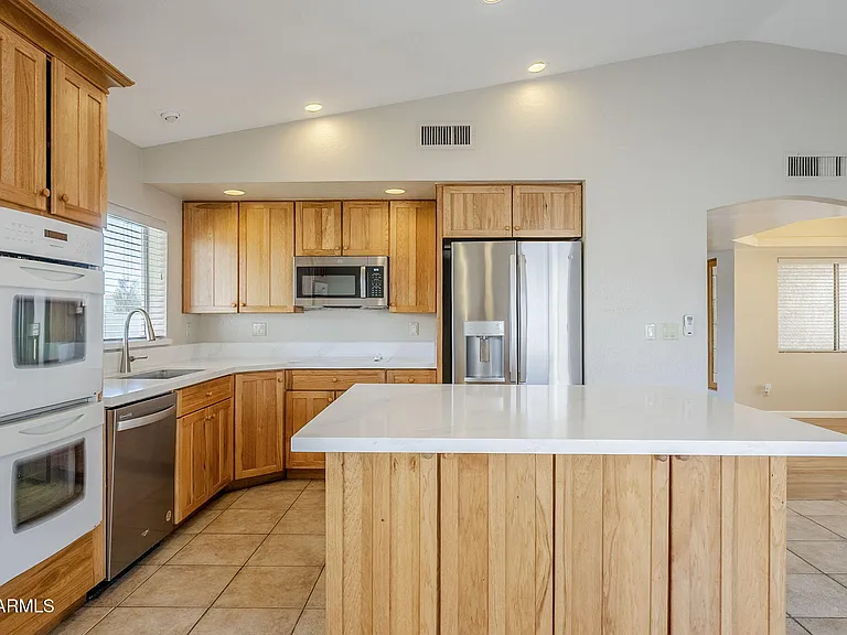 7707 S Kenwood Ln — Photo 18