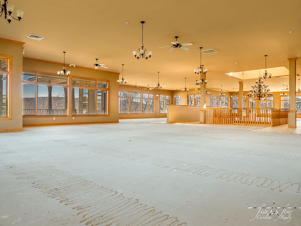2nd image of 3600 Heavenly Mountain Dr