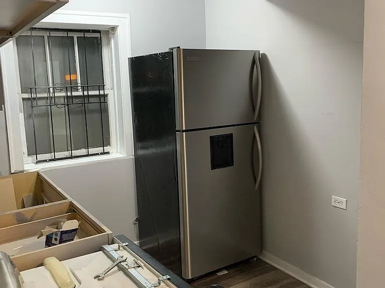 1021 W Wellington Ave #G — Photo 5