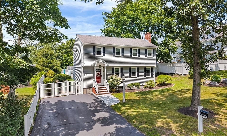 1st image of 37 Fremont St