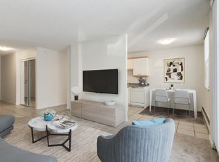 The Rundle, Calgary, AB T2R 0M8