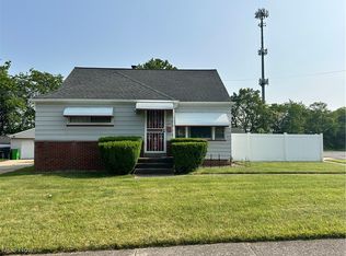 9817 David Rd, Garfield Heights, OH 44125