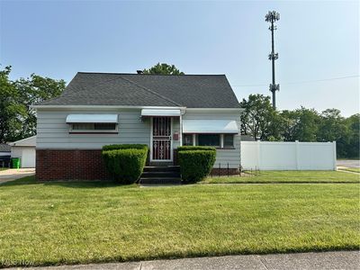 9817 David Rd, Garfield Heights, OH, 44125