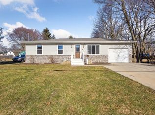 195 Alma St, Sparta, MI