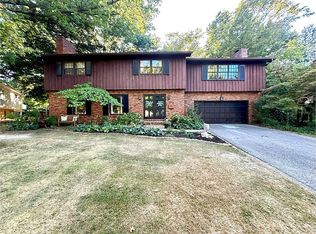 2353 S Wiggins Ave, Springfield, IL 62704