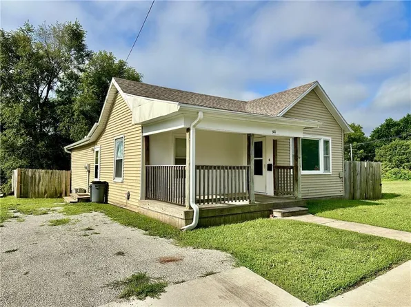 310 E 17th St, Trenton, MO 64683