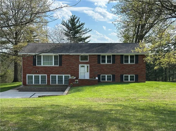 285 Ae Miller Rd, Lowell, OH 45744