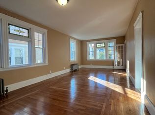 117 Radcliffe Ave #1, Providence, RI 02908