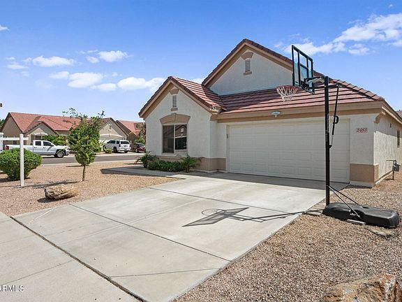 3rd image of 2483 E Winged Foot Dr