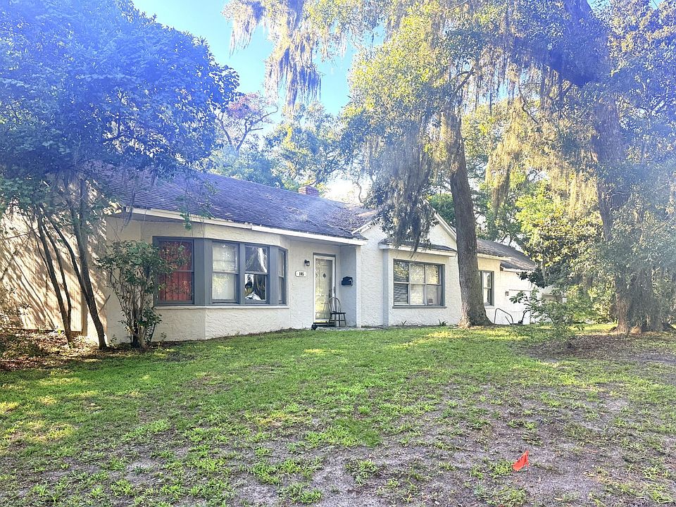 2nd image of 105 N Wolff St