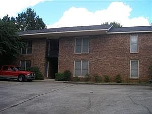 2nd image of 6200 Trestlewood Dr APT 1