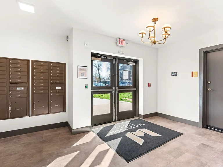 7135 Canterbury Ave — Photo 12