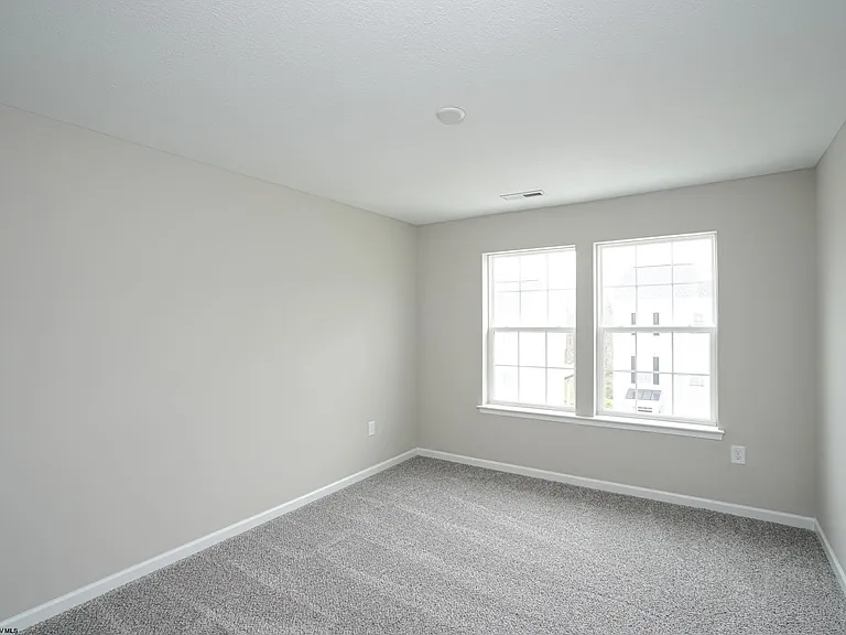 75 Dover Ct #75 — Photo 15