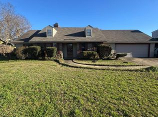 511 W Jeff Davis Ave, Greenwood, MS 38930