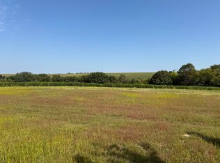 1 Murphy Rd, Mineral Pt, WI 53565