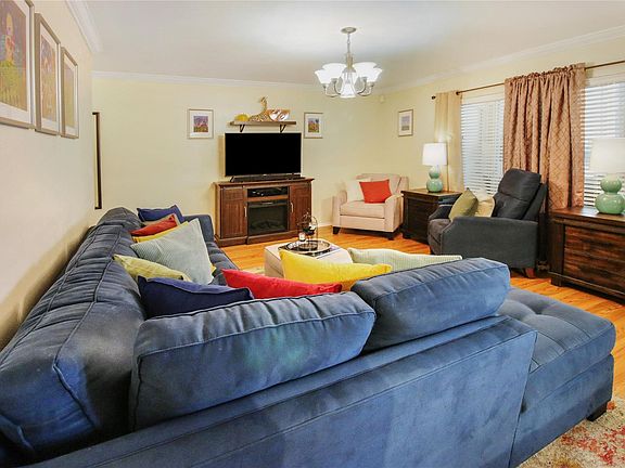 5th image of 2361 NW 33rd Street #609