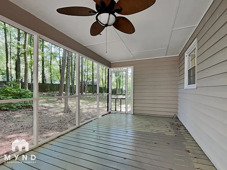 20104 Balsam Ct — Photo 22