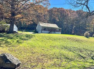 657 Combs Run Rd, Princeton, WV 24739