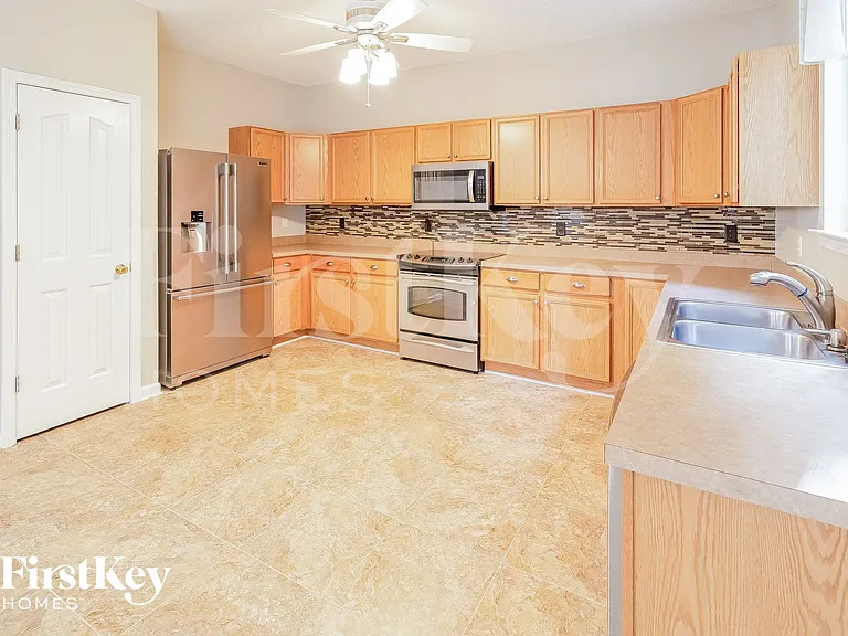 112 Chemistry Cir — Photo 6