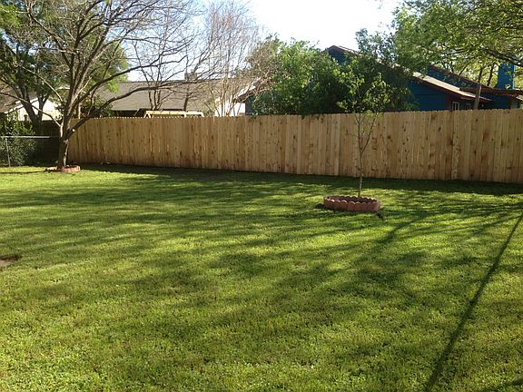 3rd image of 2805 Norfolk Dr