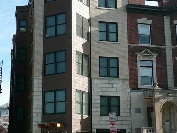 461 Park Dr. Boston - Fenway Building Photo 1 (2)