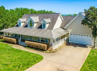 512 S Mission Ridge Dr, Rossville, GA 30741