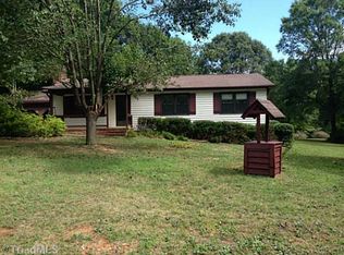 4703 Kincaid Dr, Greensboro, NC 27406