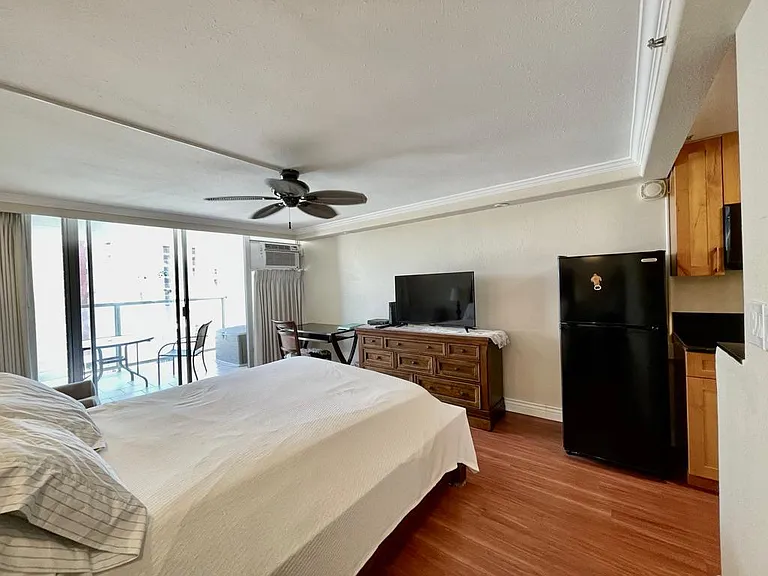 445 Seaside Ave #1411 — Photo 8