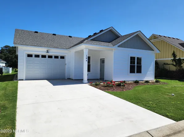 104 Yacht Club Lane, Grandy, NC 27939