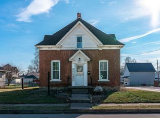 611 E Main St, Flora, IN 46929