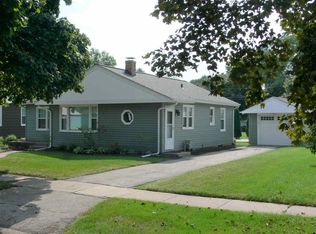 909 Theodore St, Loves Park, IL 61111
