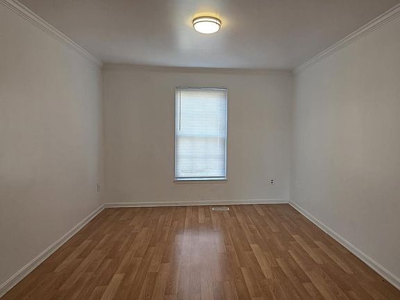 4th image of 6529 Huntshire Dr
