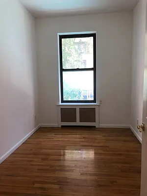 Rented by CitySites Real Estate Group | media 35