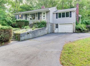 1224 Tolland Stage Rd, Tolland, CT 06084