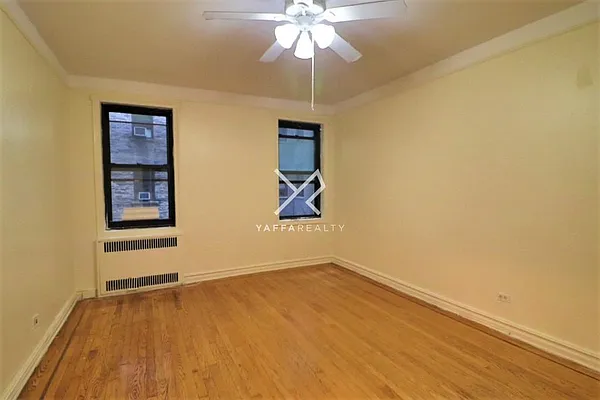 Rented by Yaffa Realty LLC | media 7