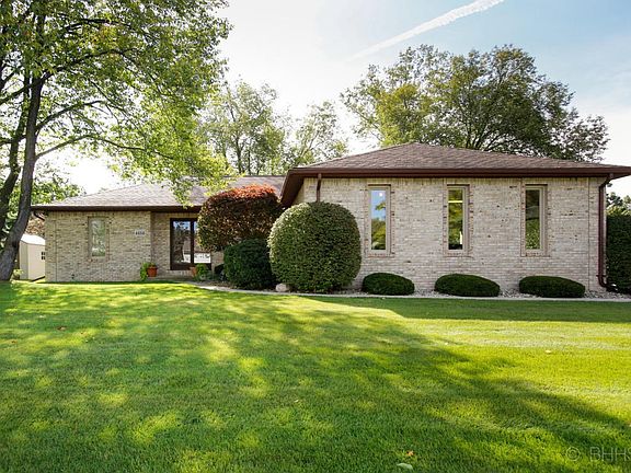 4658 battenkill drive-102