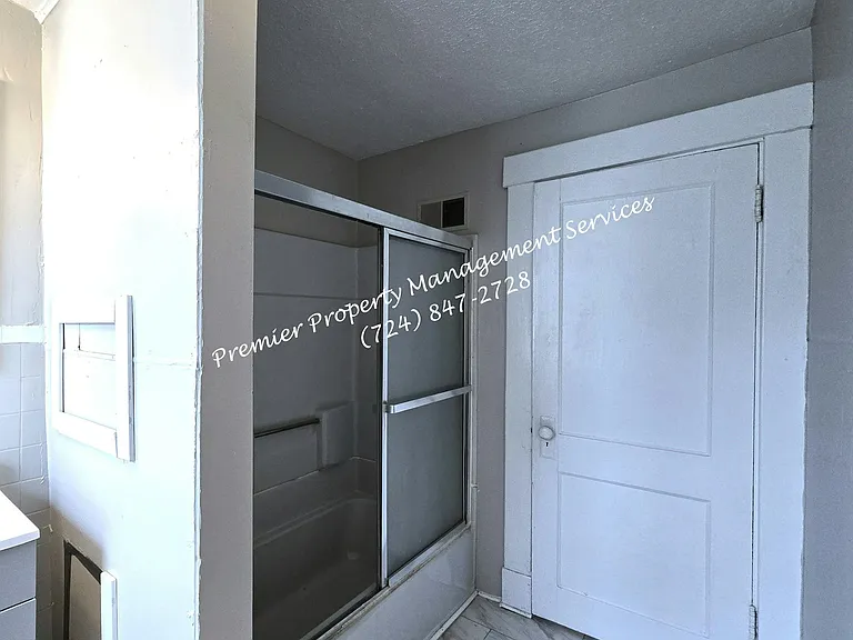 201 Mills Way — Photo 23